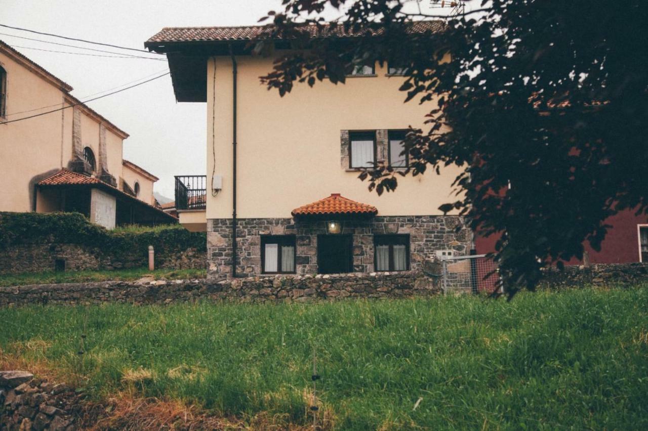 דירות Onís La Casina מראה חיצוני תמונה